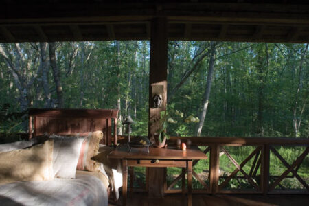 Bayou Beauty: A Southern Cottage Home Image